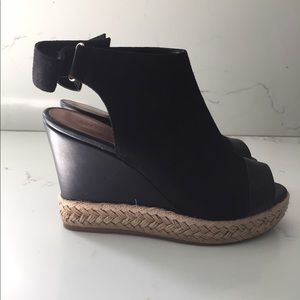 Black faux suede & leather open toe platform wedge